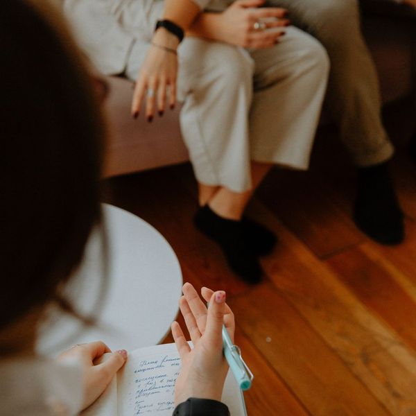 What to Expect at Your First Therapy Session 2
